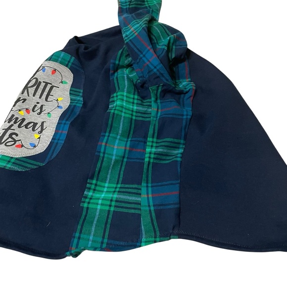 Unique Remade Flannel Sleeve Holiday Christmas Lights Navy Sweatshirt Size M L - Picture 3 of 5